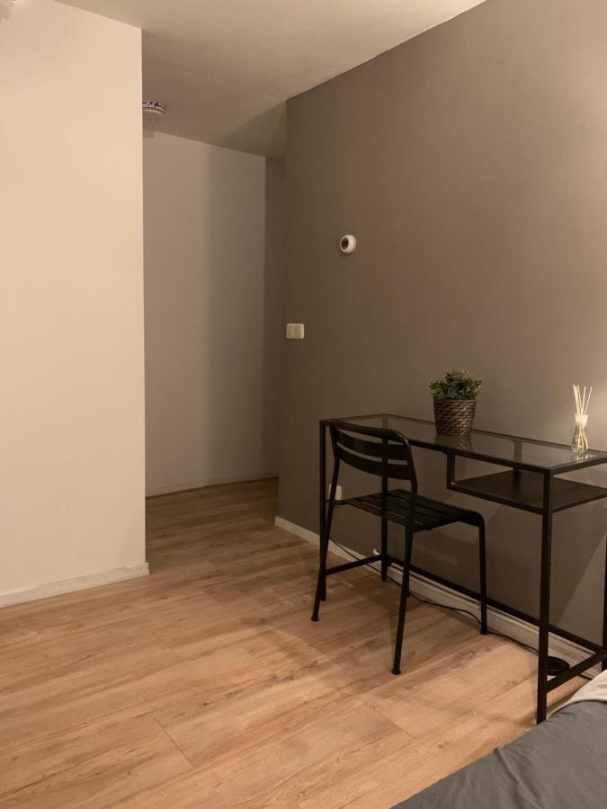 Studio In The City Center Of Leeuwarden Extérieur photo